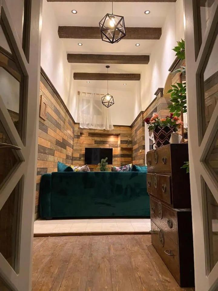 에사우이라 Casa Cameleon 아파트 외부 사진